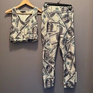 Elite Collection Workout Set Womens L Money Print Sports Bra & Leggings
